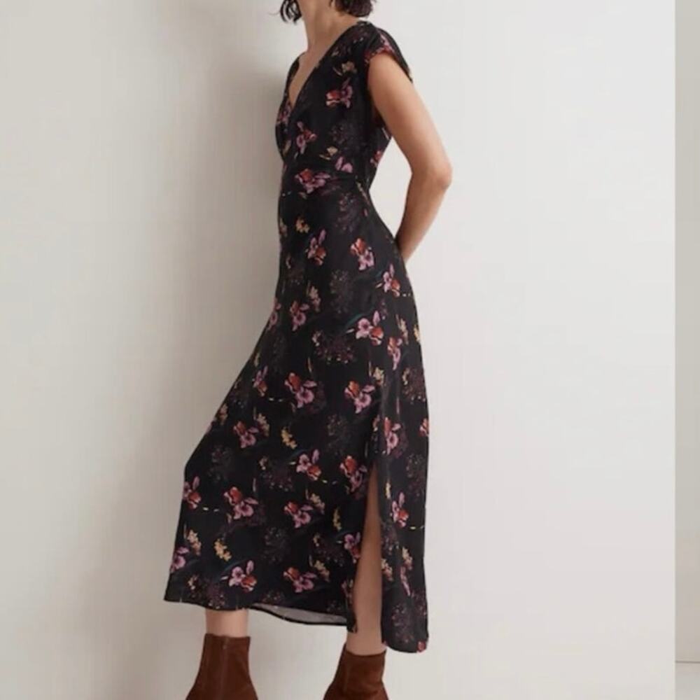 Madewell 10 Dark Floral Wide V Neck Cupro MIDI Dress Dark Romance Soft Girl EUC